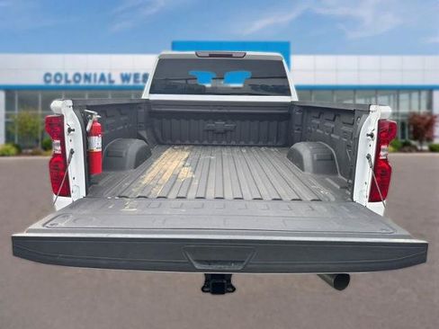 Used 2025 Chevrolet Silverado 2500 LT AWD/4WD image 10