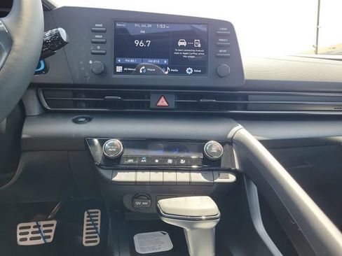 New 2026 Hyundai Elantra SEL Sport FWD image 15