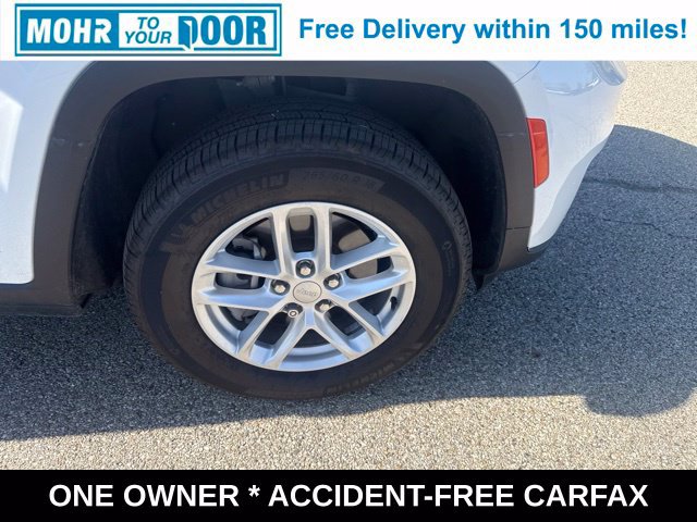 Used 2023 Jeep Grand Cherokee L Laredo AWD/4WD image 38