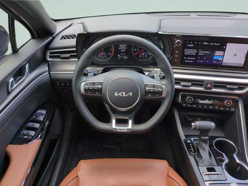 Used 2024 Kia K5 GT FWD image 11