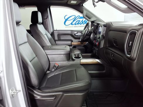 Used 2021 Chevrolet Silverado 1500 RST w/ Redline Edition image 11