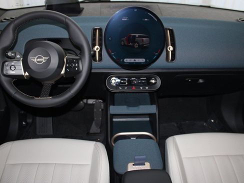 Certified 2025 MINI Cooper Countryman S w/ Comfort Package Max image 24