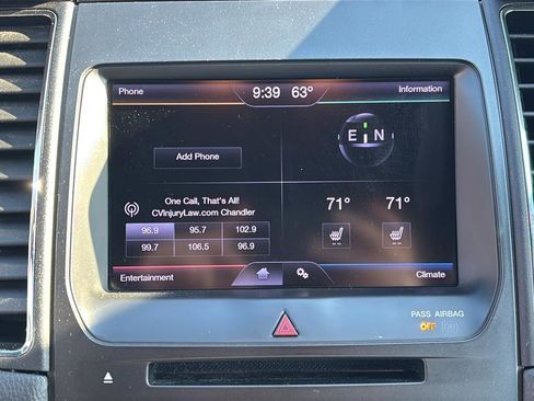 Used 2013 Ford Taurus SEL image 28