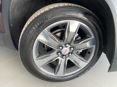 Used 2018 GMC Acadia SLT image 11