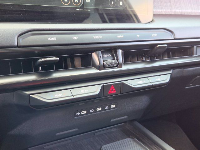 Certified 2027 Kia Telluride AWD image 20