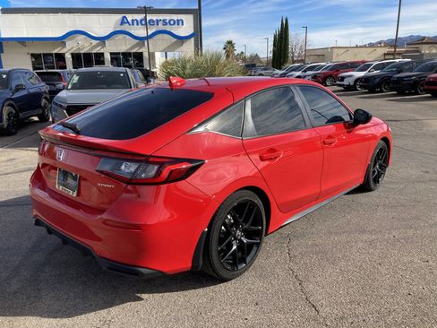 Used 2024 Honda Civic Sport image 5