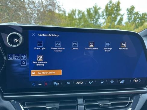 New 2026 Chevrolet Equinox EV RS image 24