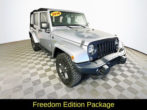 Used 2018 Jeep Wrangler Unlimited Sport AWD/4WD image 3