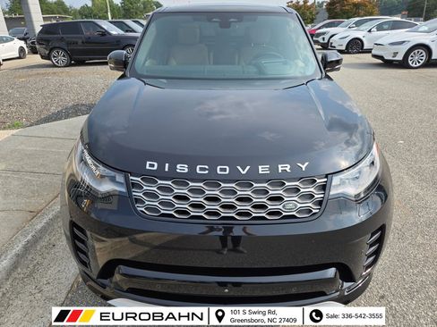 Used 2024 Land Rover Discovery Metropolitan Edition AWD/4WD image 26