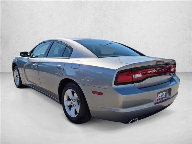 Used 2014 Dodge Charger SE RWD image 8