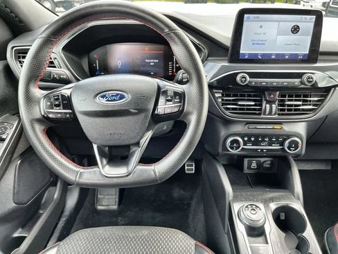 Used 2024 Ford Escape ST-Line FWD image 12