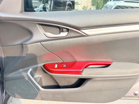 Used 2019 Honda Civic LX image 22