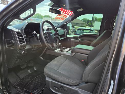 Used 2020 Ford F150 XLT w/ Equipment Group 302A Luxury AWD/4WD image 4