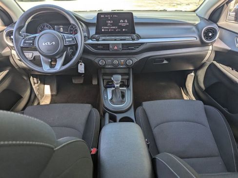 Used 2024 Kia Forte LXS image 10