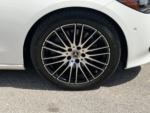 Used 2023 Mercedes-Benz C 300 4MATIC Sedan image 10