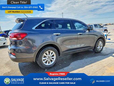 Used 2019 Kia Sorento FWD V6 image 4