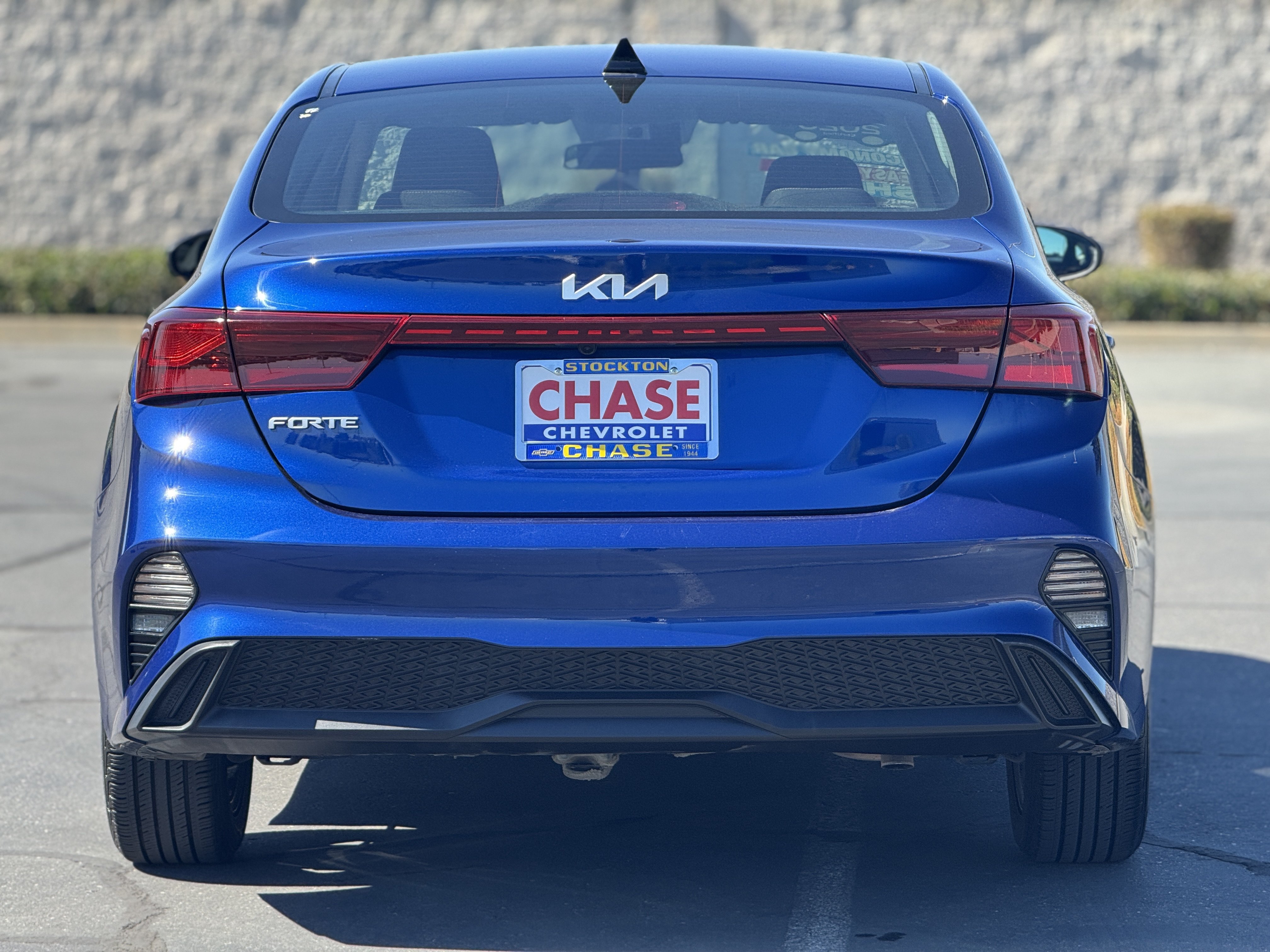 Used 2023 Kia Forte LXS FWD image 5