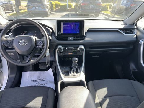 Used 2023 Toyota RAV4 LE FWD image 31