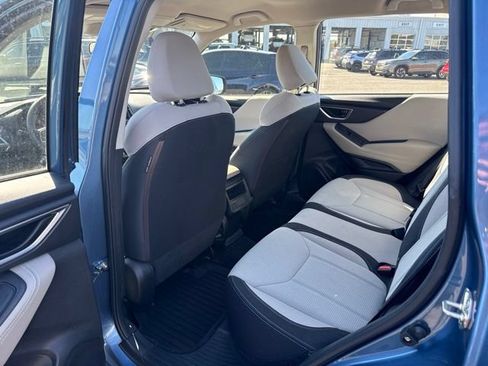 Used 2021 Subaru Forester AWD/4WD image 17