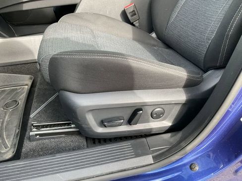 Certified 2023 Nissan Rogue SV image 28