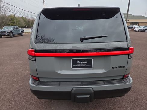 Certified 2025 Lexus GX 550 550 Premium+ image 4