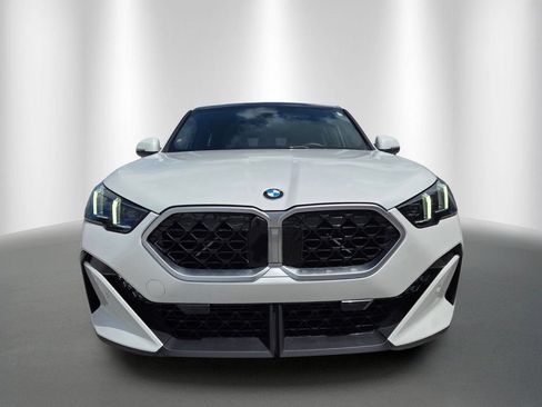 Used 2026 BMW X2 xDrive28i AWD/4WD image 8