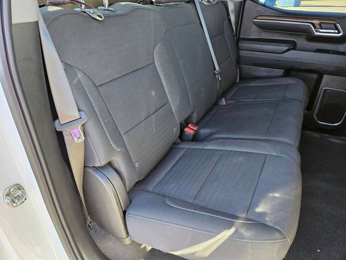 Used 2025 Chevrolet Silverado 1500 LT image 27