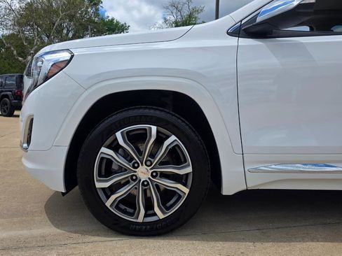 Used 2020 GMC Terrain Denali w/ LPO, Floor Liner Package AWD/4WD image 31
