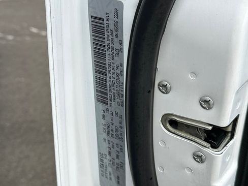 Used 2018 RAM 1500 Classic SLT image 55