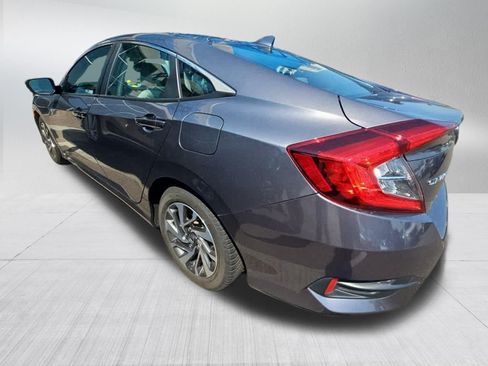 Used 2018 Honda Civic EX image 6