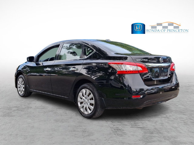 Used 2015 Nissan Sentra SV FWD image 4