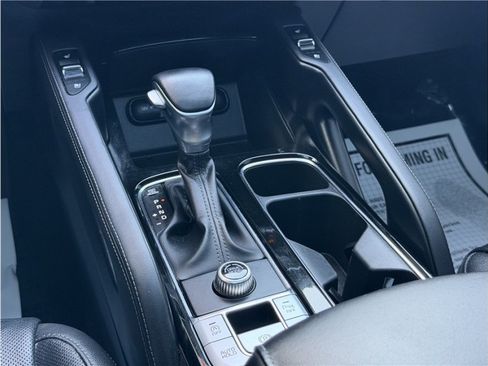 Used 2022 Kia Telluride EX w/ EX Premium Package FWD image 45