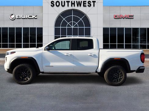 New 2026 GMC Canyon Elevation w/ Convenience Package image 3