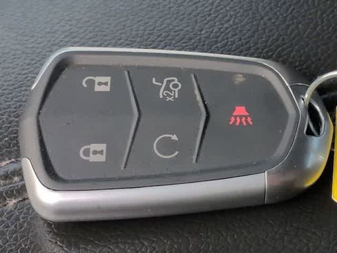 Used 2023 Chevrolet Malibu LT image 33