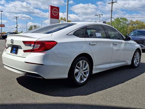 Used 2019 Honda Accord LX image 4