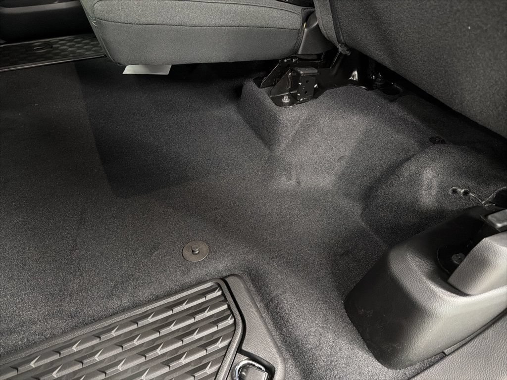 New 2026 RAM 1500 Lone Star AWD/4WD image 13