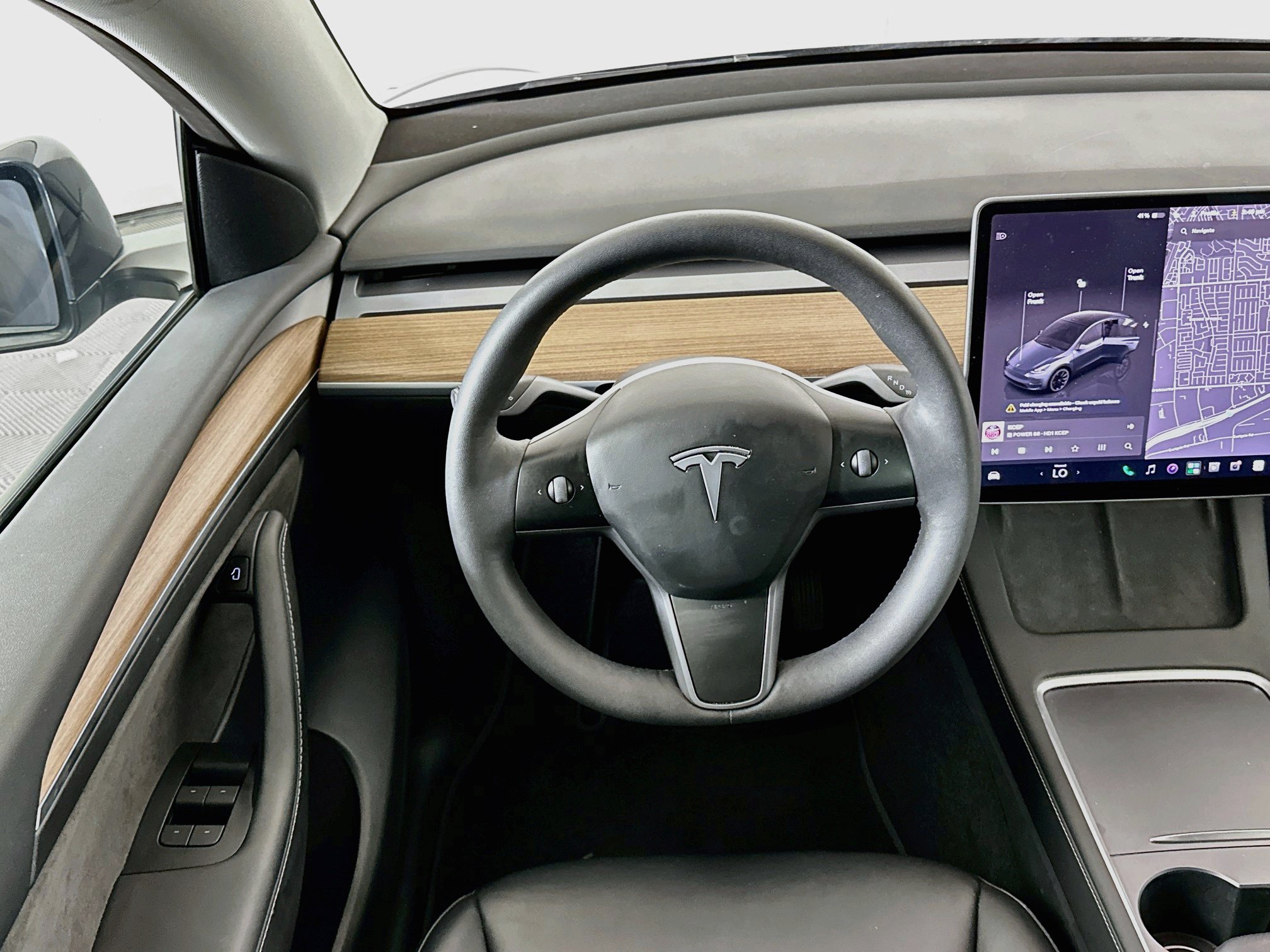 Used 2022 Tesla Model Y Long Range AWD/4WD image 17