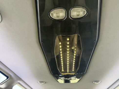 Used 2017 Chevrolet Express 2500 Extended image 49