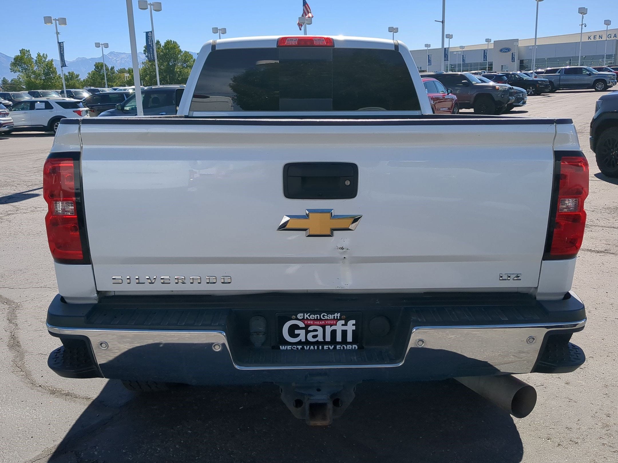 Used 2019 Chevrolet Silverado 2500 LTZ w/ Duramax Plus Package AWD/4WD image 5