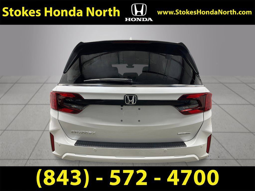 New 2027 Honda Odyssey Touring image 5