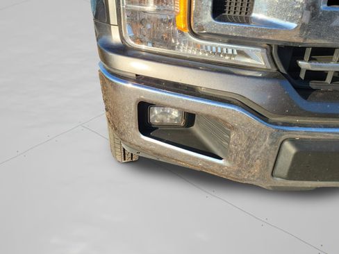 Used 2019 Ford F150 XLT image 16