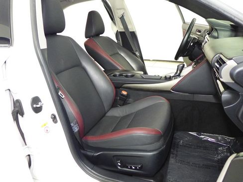 Used 2018 Lexus IS 300 RWD image 19