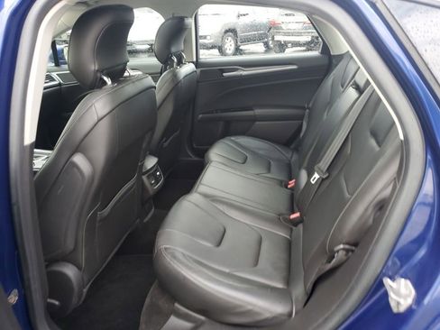 Used 2014 Ford Fusion Titanium image 27