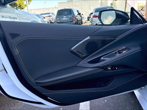 Used 2024 Chevrolet Corvette Stingray Preferred Cpe RWD image 20
