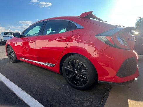 Used 2019 Honda Civic EX image 3