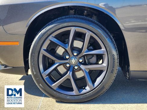 Used 2021 Dodge Challenger SXT w/ Blacktop Package image 18