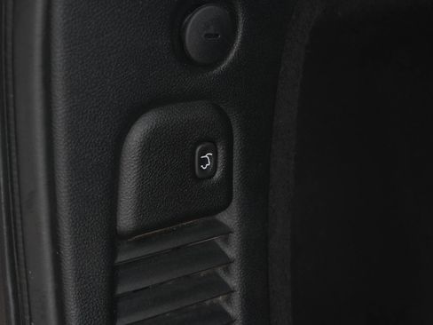 Used 2018 Dodge Durango R/T AWD/4WD image 18
