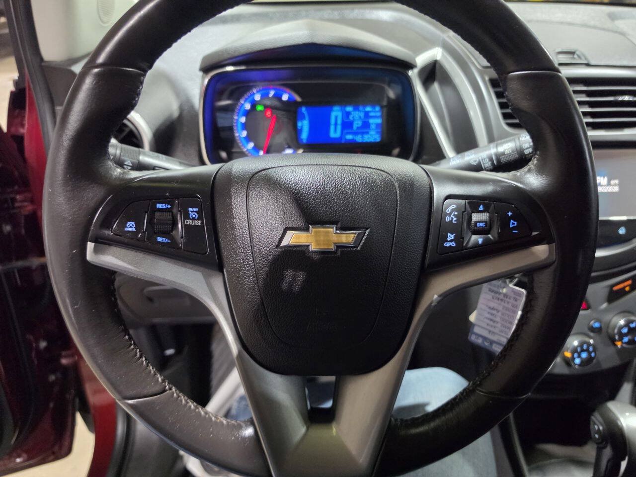 Used 2016 Chevrolet Trax LT w/ LT Convenience Package AWD/4WD image 33