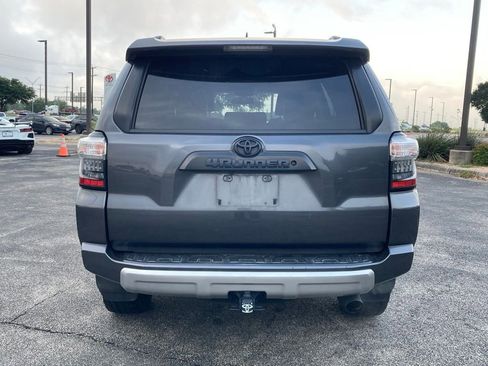 Used 2019 Toyota 4Runner TRD Off-Road Premium AWD/4WD image 6
