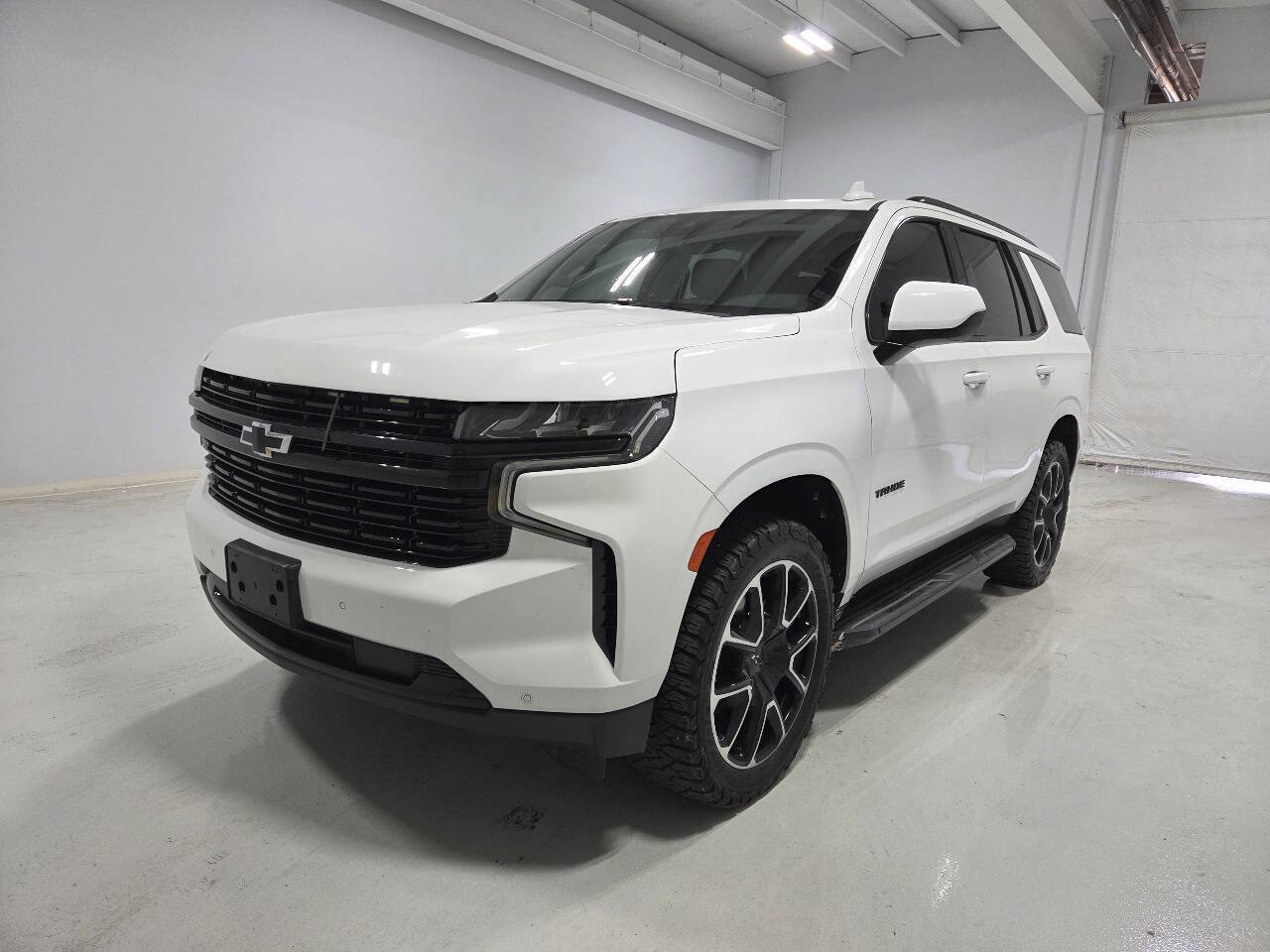 Used 2023 Chevrolet Tahoe RST AWD/4WD image 5